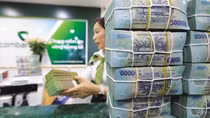 Hàng loạt ngân hàng hạ lãi suất huy động