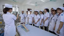 Mở cánh cửa châu Âu với lao động Việt