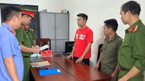 Bắt tạm giam TikToker Dưỡng Dướng Dường