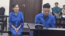 Thành lập văn phòng bất động sản để lừa đảo 18 người làm sổ đỏ