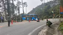 Thêm 1 nạn nhân tử vong trong vụ xe khách bị lật trên Tam Đảo