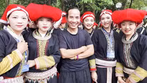 Tôn vinh vẻ đẹp của văn hóa bản địa