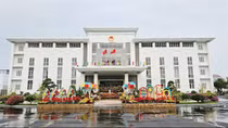 Chủ tịch tỉnh Sóc Trăng chỉ đạo không để thất thoát, lãng phí tài sản công khi thực hiện sáp nhập