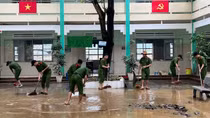 Nguồn động viên ấm áp từ những bức thư dành cho cho lực lượng Công an sau cơn “đại hồng thủy”