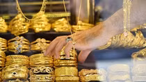 Giá vàng thế giới tăng, vàng nhẫn “vượt mặt” vàng miếng