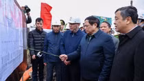 Thủ tướng: Huy động tổng lực, hoàn thành đường dây 500kV mạch 3 nối dài vào tháng 6/2024