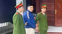 “Điểm đến” của cán bộ kiểm lâm bắt tay với lâm tặc