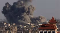 Cơ sở LHQ ở Dải Gaza bị xe tăng tấn công, 84 người thương vong