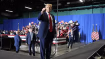 Ông Trump chiến thắng áp đảo đối thủ tại nhiều bang
