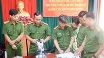 Những người giải mã án ở xứ “hoa vàng trên cỏ xanh”