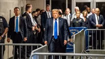 Khúc quanh trên đường trở lại Nhà trắng của ông Donald Trump