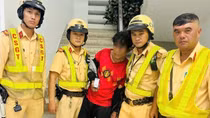 Tuần tra giao thông, phát hiện hàng chục đối tượng dương tính với ma túy