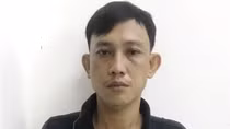Con nghiện 3 tiền án rủ bạn đi “đá xế”