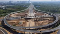 Nhiều công trình "há miệng" chờ đất, cát (bài 1)