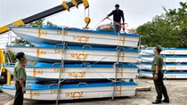 Bộ Công an trang cấp 40 xuồng máy cho Công an Thừa Thiên-Huế