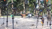 Bài toán sân chơi công cộng cho trẻ