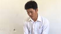 Bắt giam đối tượng dâm ô con riêng của vợ