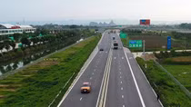 Bốn cao tốc vừa khai thác đã phải đề nghị mở rộng