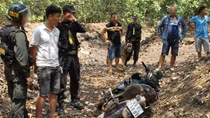 Truy bắt 2 tên trộm có nhiều “đồ chơi” đi gây án