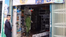 Cháy cửa hàng tạp hóa khiến 2 cụ già tử vong