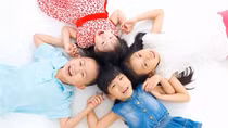 Con chúng ta học cái gì?