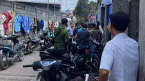 Phóng hỏa đốt phòng trọ khiến 3 người bị bỏng nặng