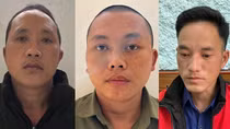 Xâm nhập khu quặng vàng, nhóm côn đồ tấn công Công an