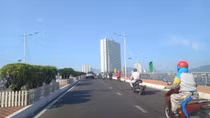 Ôtô tông chết nữ công nhân môi trường rồi bỏ trốn