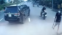 Điều tra vụ nhóm thanh niên chặn đường xe ô tô đe doạ, đập phá