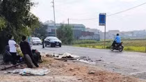 Truy tìm tài xế ô tô tông chết người rồi bỏ trốn