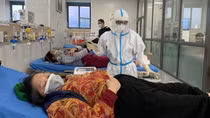 Tử vong do COVID-19 giảm mạnh, cả nước không còn ca chạy ECMO