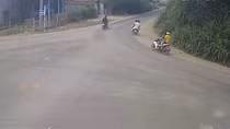 Truy chặn, bắt giữ hai nhóm thanh niên hỗn chiến bằng hung khí