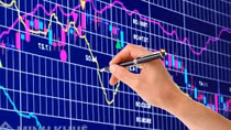 Phạt ông Trịnh Văn Quyết 1,5 tỷ đồng, đình chỉ giao dịch 5 tháng