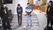 Một đêm bắn trộm 9 con chó