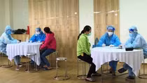 Hai doanh nghiệp may mặc lớn ở Huế ghi nhận ca nhiễm COVID-19