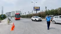 Phối hợp chốt trực, phân luồng đảm bảo an toàn giao thông đến tết Nguyên đán