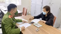 Mất gần nửa tỷ đồng và sốc nặng khi đến thăm "tình trẻ" trên mạng