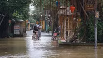 Hội An lại ngập sâu khi thượng nguồn điều tiết lũ