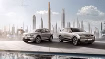 Bật mí về dàn sao “khủng” tham dự Lễ ra mắt bộ đôi VF e35, e36 tại LA Auto Show