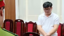 “Thần dược” được sản xuất từ phụ gia: Thủ đoạn chung trong hệ sinh thái gia công của Asia Life