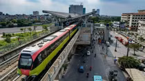 Hà Nội: Tàu điện tăng chuyến, phục vụ miễn phí xuyên đêm giao thừa