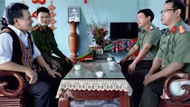 Những “cột trụ” tinh thần dưới chân đèo Lò Xo