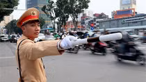 Diễn tập bảo đảm TTATGT phục vụ Chương trình nghệ thuật đặc biệt Chào mừng Đại hội Đảng