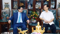 Thủ tướng chúc Tết nguyên lãnh đạo Đảng, Nhà nước và dâng hương các cố lãnh đạo