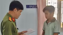 Bắt tạm giam nam thanh niên làm bé gái 15 tuổi sinh con
