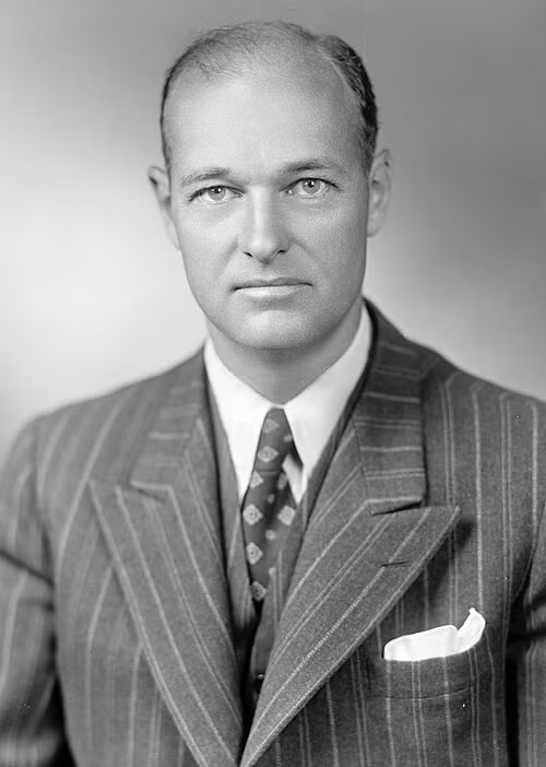 Đại sứ Hoa Kỳ tại Liên Xô George Kennan (năm 1952)