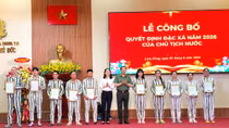Thứ trưởng Lê Văn Tuyến dự Lễ công bố Quyết định đặc xá tại Trại giam Thủ Đức