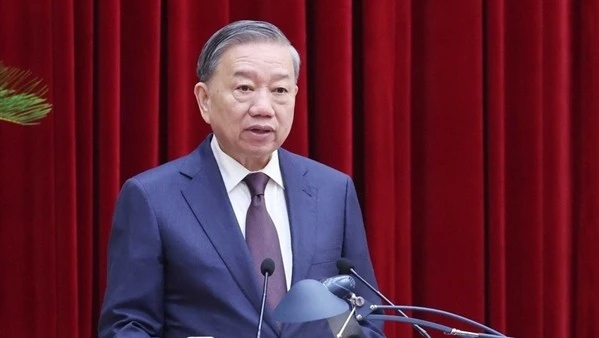 Tổng Bí thư: Xác định cho được mục tiêu tổng quát và các đột phá chiến lược trong nhiệm kỳ tới