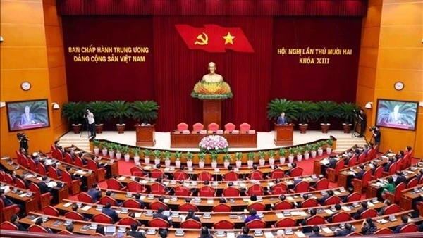 Ngày làm việc thứ hai và bế mạc Hội nghị lần thứ 12 Ban Chấp hành Trung ương Đảng khoá XIII