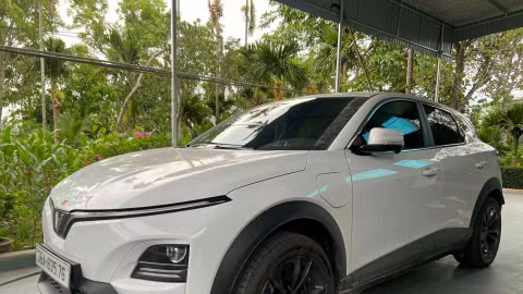 Chủ xe 27 tuổi: “VF 6 càng đi càng thích”